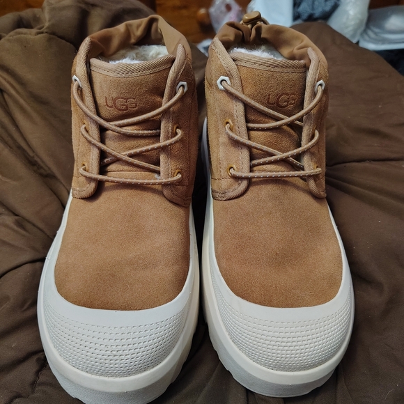 UGG Other - UGG Neumel Weather Hybrid  Chukka Boots, UNISEX, Men's Sz. 7, Women's Sz. 8.5